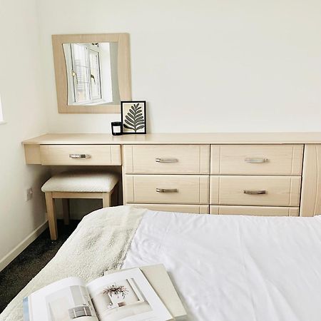 Home In Solihull - Near Nec, Bhx & Solihull Town Centre Бирмингем Экстерьер фото